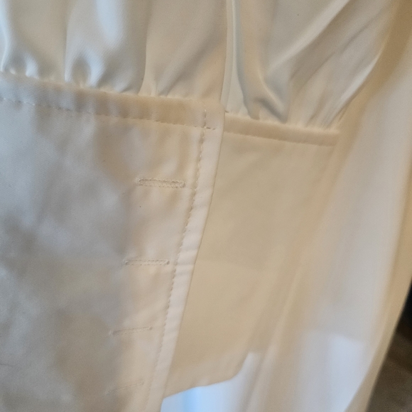 Elegant White Pleated-Front Maxi Dress with Long Sleeves - Picture 6 of 13